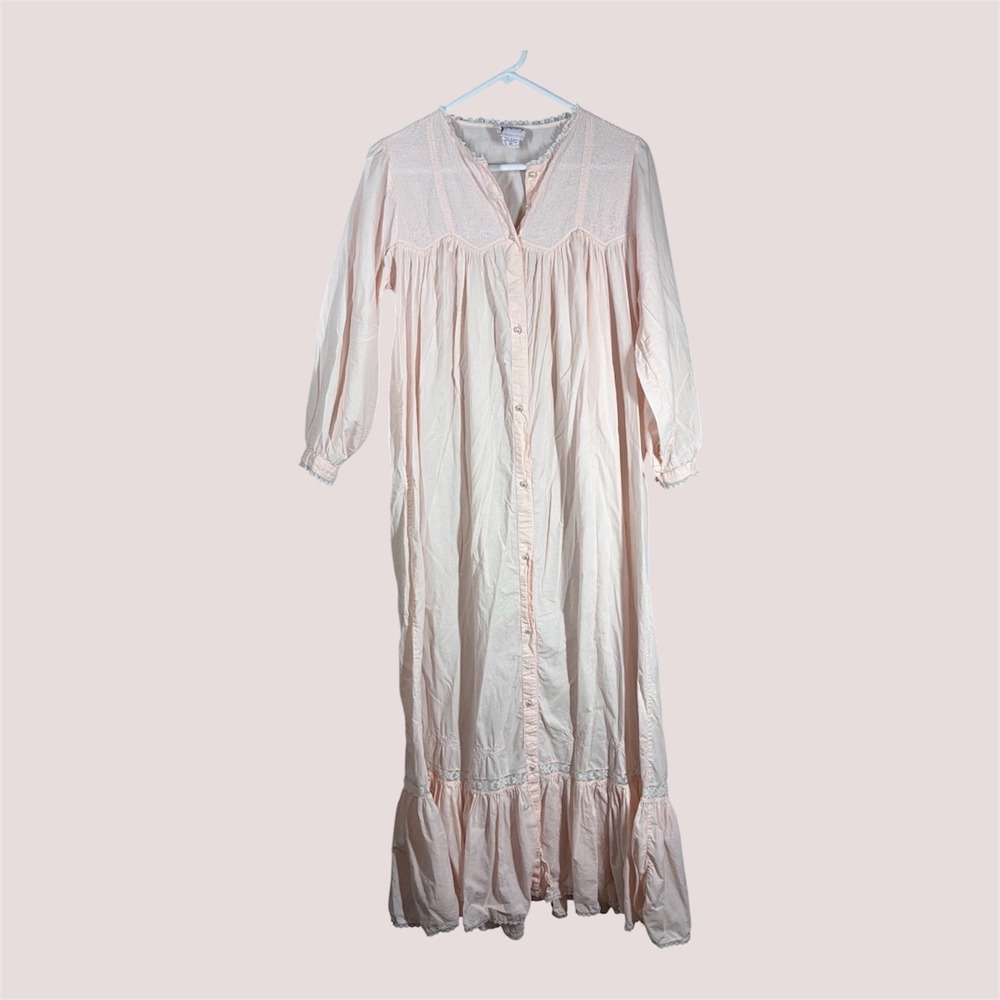 VTG Saybury Prairie Nightgown Size S Pink Cotton Victorian Cottagecore Granny